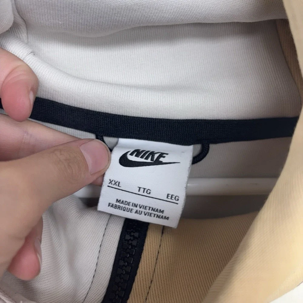 Nike Tech Fleece Hoodie Mens 2XL Colorblock Beige Cream Grey Zipper Arm Pocket